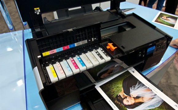 Inside the Epson R3 Printer